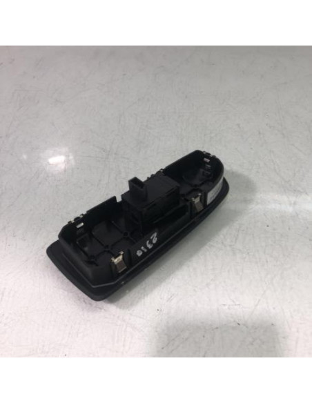 Interrupteur de leve vitre avant droit BMW SERIE 1 E87 PHASE 2 Diesel