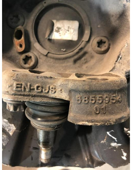 Fusee avant droit BMW X3 F25 PHASE 2 Diesel