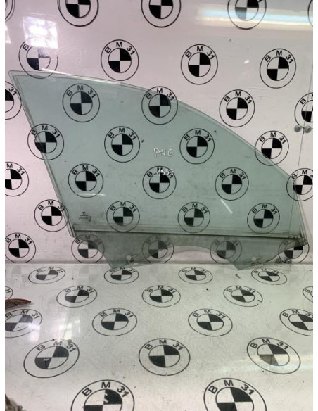 Vitre avant gauche BMW SERIE 3 E90 PHASE 1 Diesel