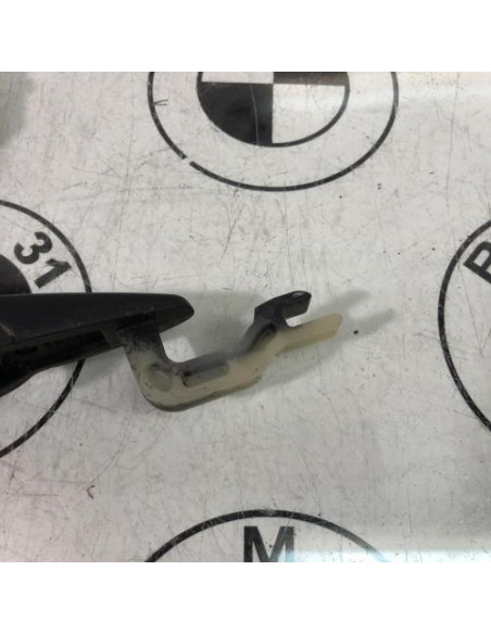 Poignee porte arriere droit BMW SERIE 1 E87 PHASE 1 Diesel