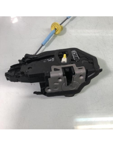 Serrure avant droit BMW SERIE 1 F40 Diesel