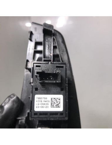 Interrupteur de leve vitre avant droit BMW SERIE 1 F40 Diesel