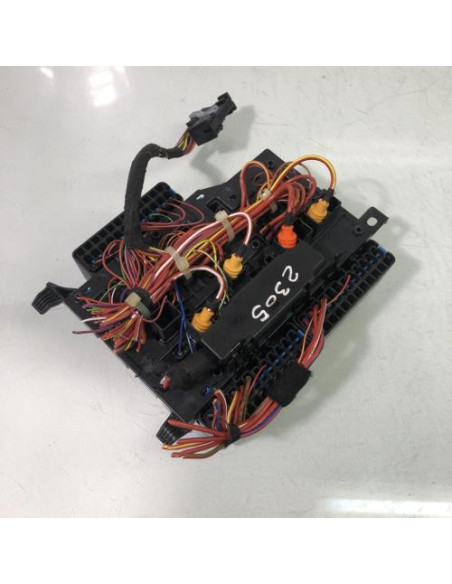 Porte fusible BMW SERIE 1 F40 Diesel