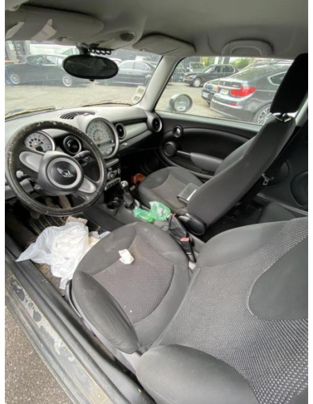 Joint de porte avant droite MINI MINI 2 R56 PHASE 1 Diesel