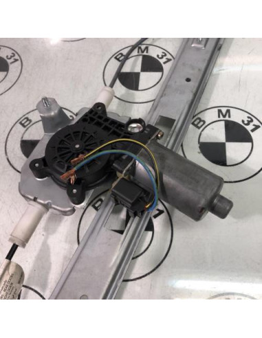Leve vitre electrique arriere droit BMW SERIE 3 E46 PHASE 1 Diesel