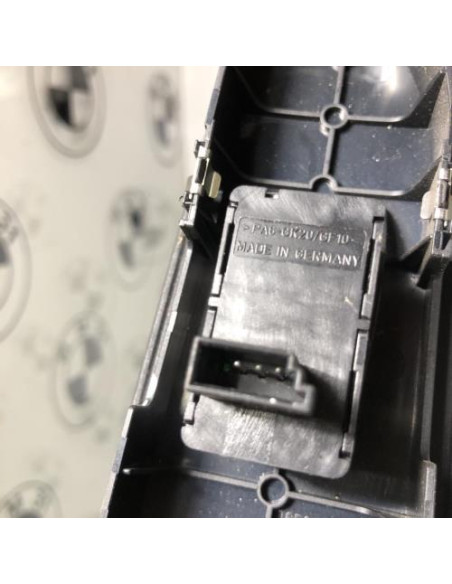 Interrupteur de leve vitre avant droit BMW SERIE 1 E87 PHASE 1 Diesel