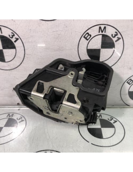 Serrure arriere gauche BMW X3 E83 PHASE 1 