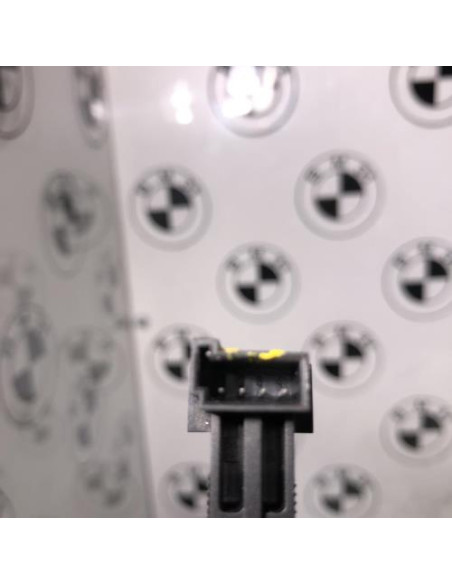 Contacteur feu stop BMW SERIE 5 E60 PHASE 1 Diesel