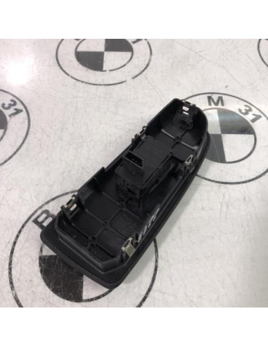 Interrupteur de leve vitre avant droit BMW SERIE 1 E87 PHASE 2 Diesel