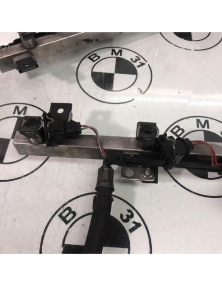 Rampe injection BMW SERIE 7 E66 LIMOUSINE PHASE 1 Essence