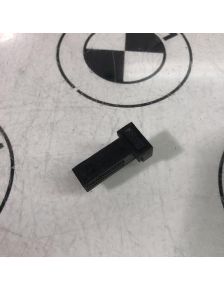 Contacteur feu stop BMW SERIE 1 E87 PHASE 2 