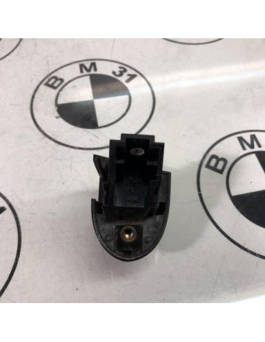 Poignee porte arriere droit BMW SERIE 3 E90 PHASE 2 Essence