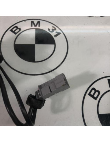 Pretensionneur de ceinture avant droit BMW SERIE 1 E87 PHASE 2 Diesel