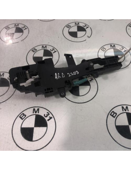 Support poignee porte arriere droite BMW SERIE 1 E87 PHASE 2 Diesel