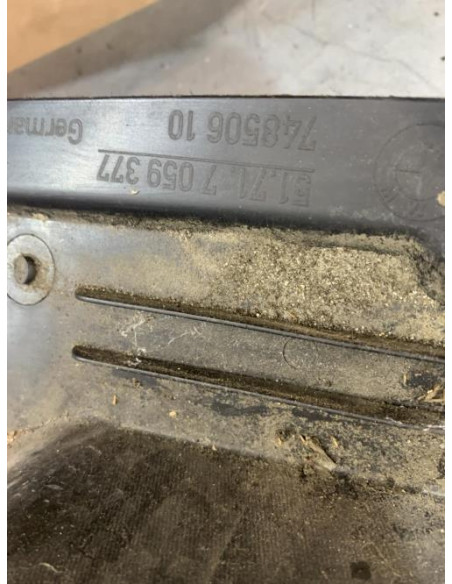 Pare boue avant gauche BMW SERIE 3 E90 PHASE 2 Diesel