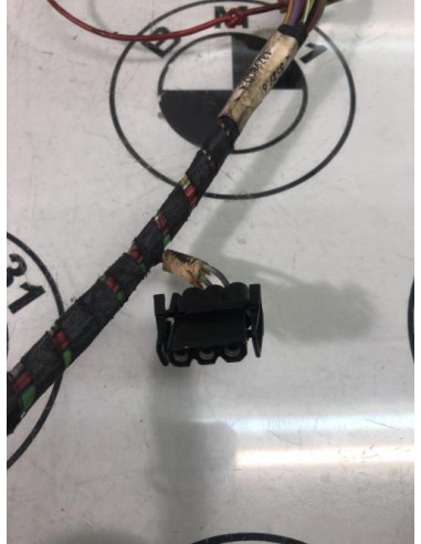 Neiman BMW SERIE 7 E32 Essence