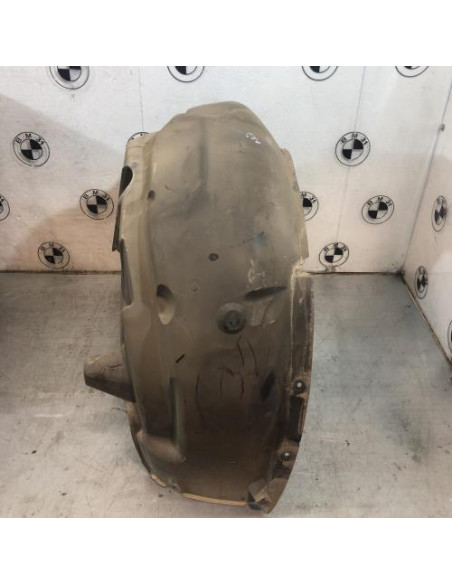 Pare boue arriere droit BMW SERIE 6 E63 COUPE 