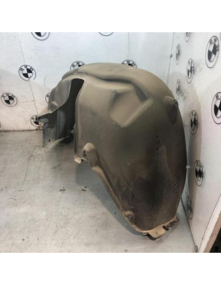 Pare boue arriere gauche BMW SERIE 6 E63 COUPE 