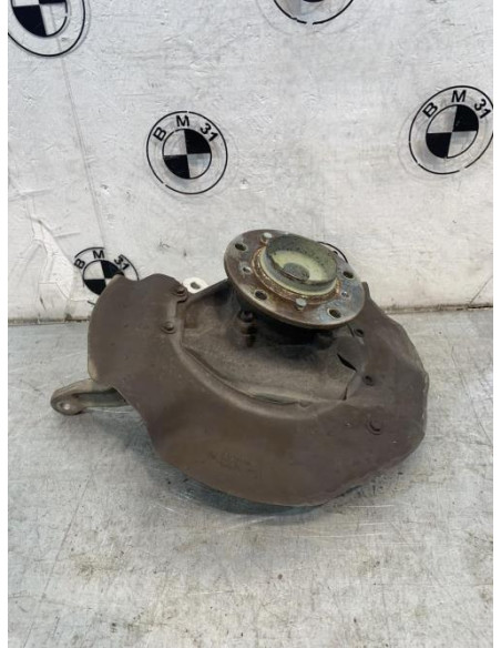 Fusee avant gauche BMW SERIE 6 E63 COUPE 