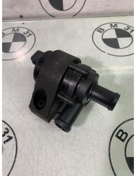 Pompe à eau BMW SERIE 6 E63 COUPE 