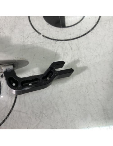 Poignee porte avant droit BMW SERIE 1 E81 Diesel