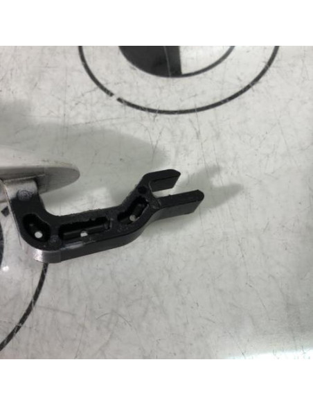 Poignee porte avant droit BMW SERIE 1 E81 Diesel