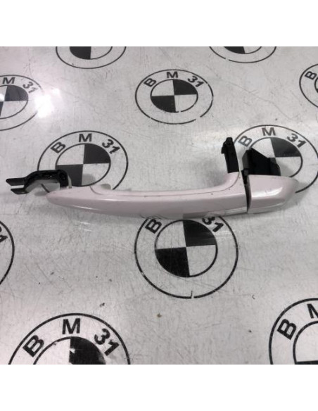 Poignee porte avant droit BMW SERIE 1 E81 Diesel