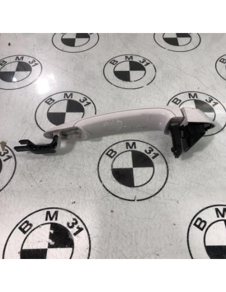 Poignee porte avant droit BMW SERIE 1 E81 Diesel