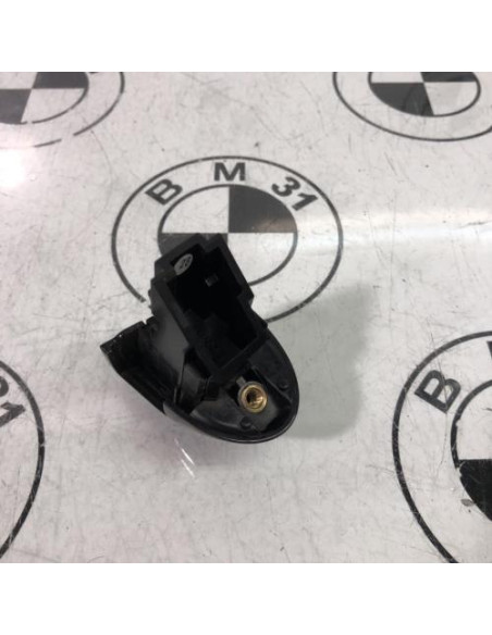 Poignee porte arriere droit BMW SERIE 1 E87 PHASE 2 Diesel