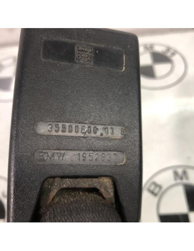 Attache ceinture arriere gauche BMW SERIE 3 E30 