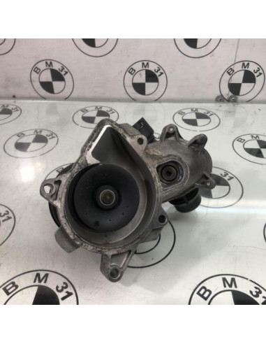 Pompe à eau BMW X5 E53 