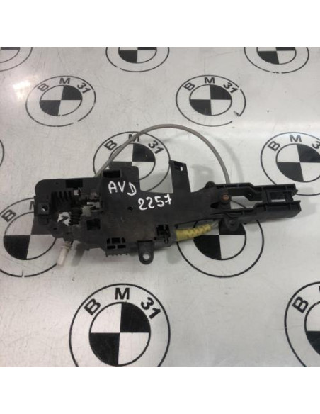 Support poignee porte avant droite BMW SERIE 1 E87 PHASE 2 Diesel