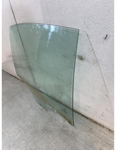 Vitre arriere droit BMW SERIE 3 E90 PHASE 1 Diesel