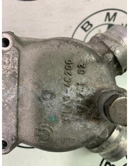 Boitier eau BMW SERIE 5 E60 