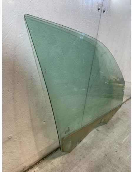 Vitre avant droit BMW X3 E83 PHASE 2 Diesel