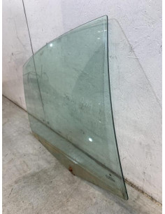 Vitre arriere droit BMW SERIE 3 E46 PHASE 1 Diesel 2