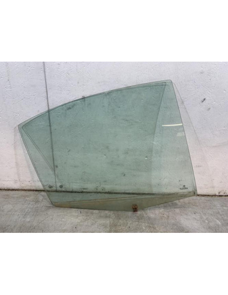 Vitre arriere droit BMW SERIE 3 E46 PHASE 1 Diesel