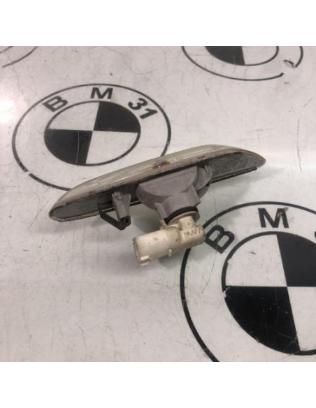 Repetiteur clignotant avant gauche (Feux) BMW SERIE 1 E87 PHASE 2 Diesel