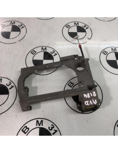 Support poignee porte avant droite BMW SERIE 5 E39 PHASE 1 Essence