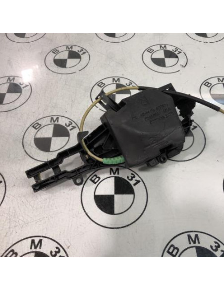 Support poignee porte arriere droite BMW X3 F25 PHASE 1 Diesel