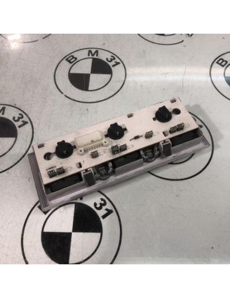 Eclairage de plafonnier BMW SERIE 7 E66 LIMOUSINE PHASE 1 Essence