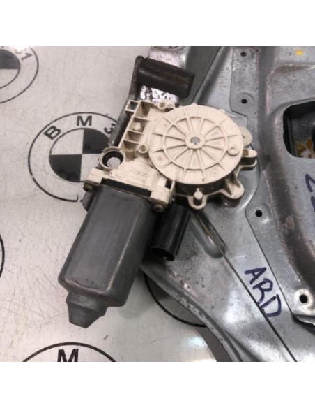 Leve vitre electrique arriere droit BMW SERIE 3 E36 CABRIO Essence