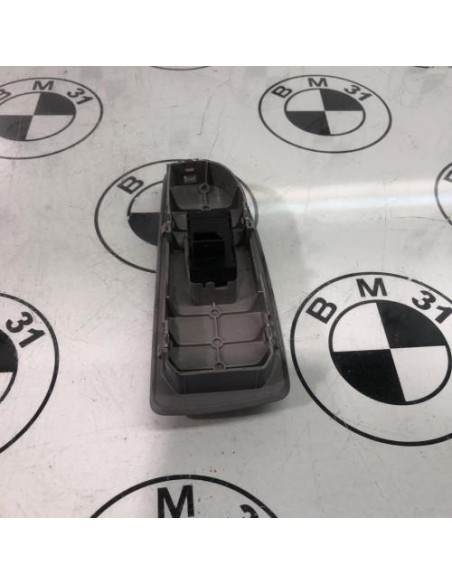 Interrupteur de leve vitre avant droit BMW SERIE 1 E87 PHASE 2 