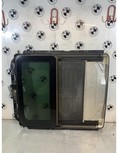 Toit ouvrant BMW SERIE 7 E66 LIMOUSINE PHASE 1 Essence