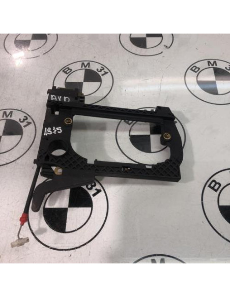 Support poignee porte avant droite BMW SERIE 5 E39 PHASE 2 Diesel