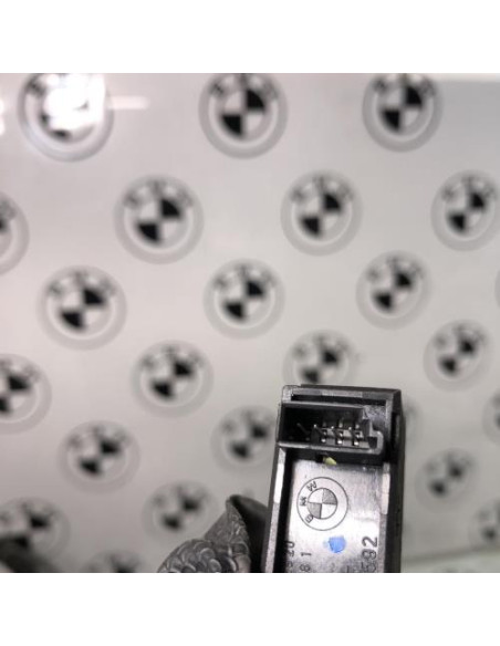 Bouton/Interrupteur BMW SERIE 3 E46 COUPE PHASE 2 Diesel