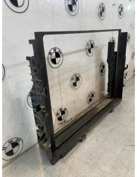 Support radiateur BMW SERIE 7 E66 LIMOUSINE PHASE 1 Essence