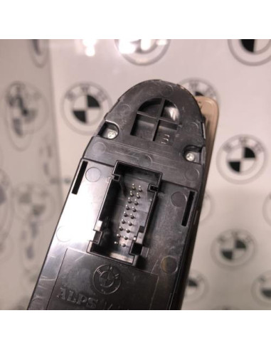 Interrupteur de leve vitre avant gauche BMW SERIE 1 E87 PHASE 1 