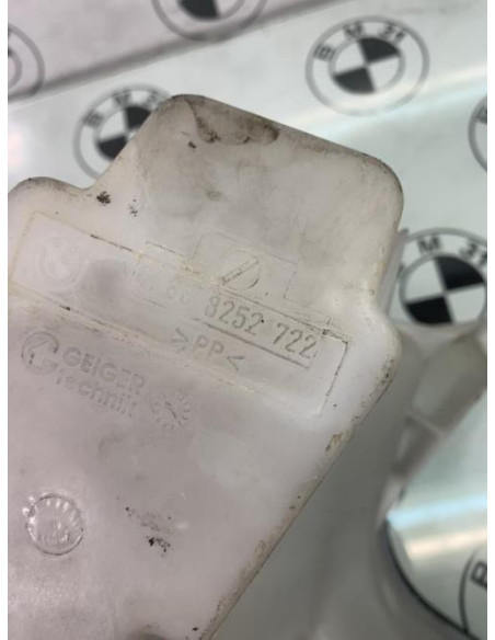 Reservoir BMW X5 E53 Essence