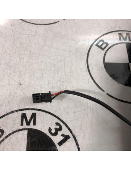 Attache ceinture arriere centrale BMW SERIE 5 F11 TOURING PHASE 1 BREAK Diesel